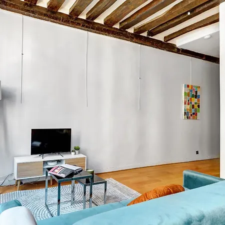 1br In Le Marais - Close To Notre-dame